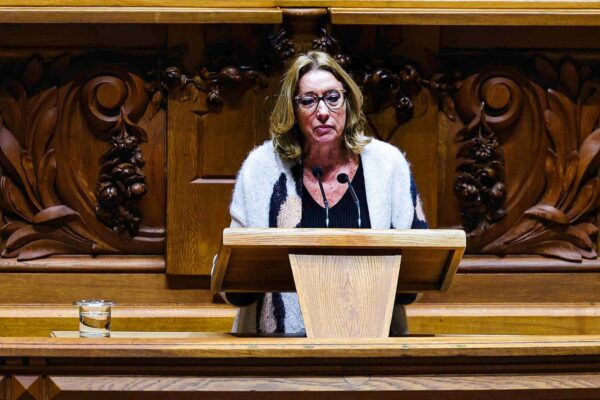 Reformas em Debate: Ministra Assegura Proteção Total aos Direitos Adquiridos!